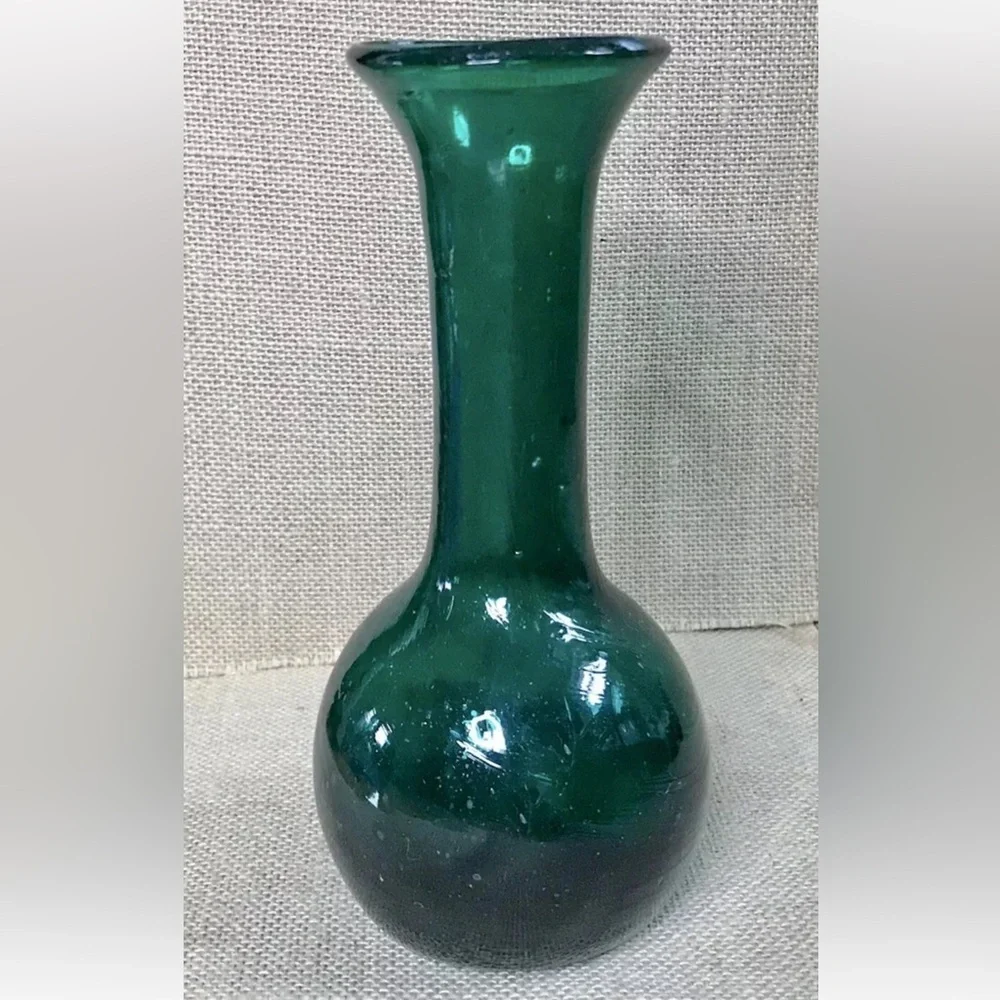 Emerald Green Hand Blown Glass Vase Beaker Shape Made In Egypt Eclectic Quirky
